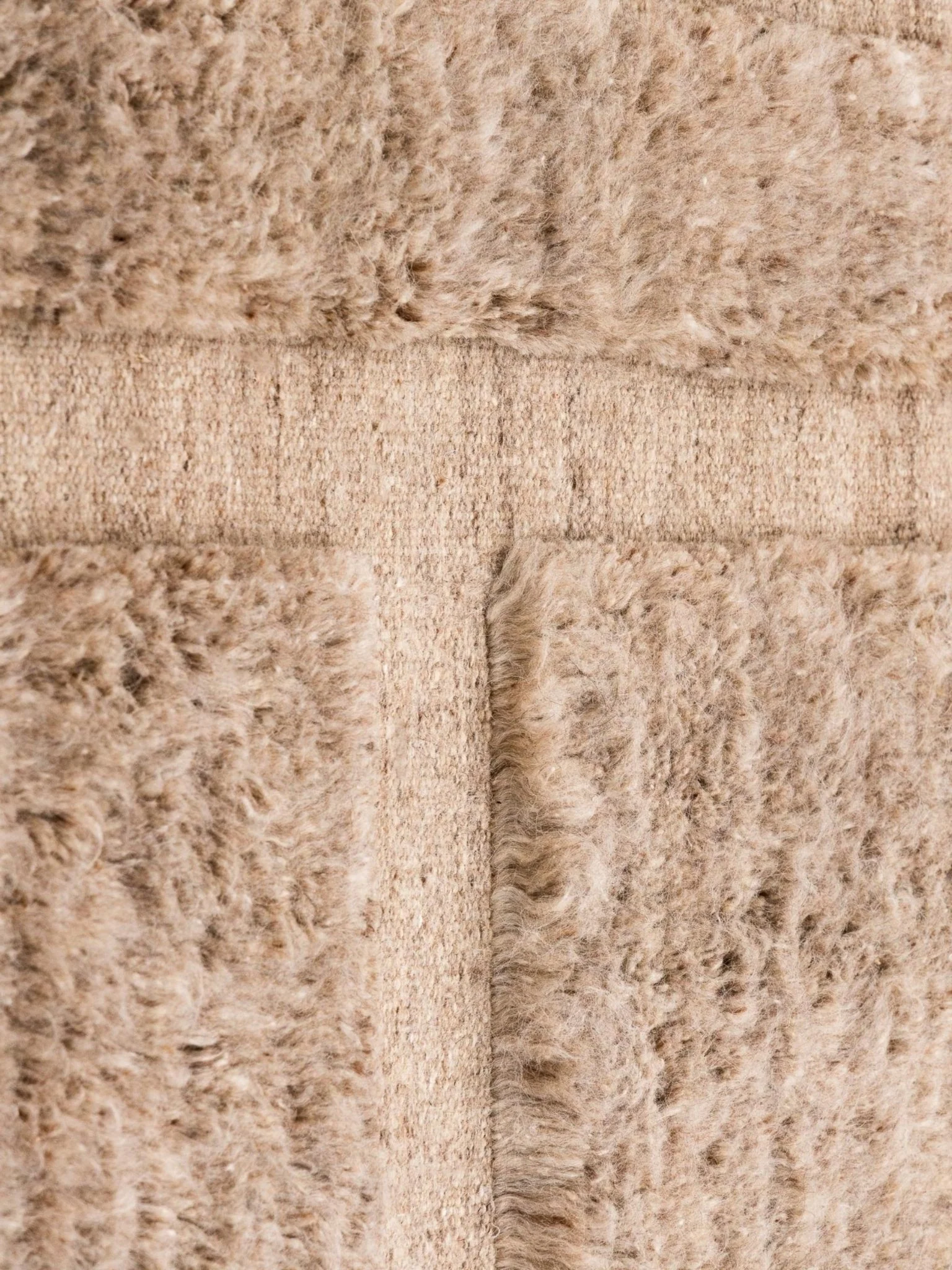 Cuadro Rug - Pecan - Image 3