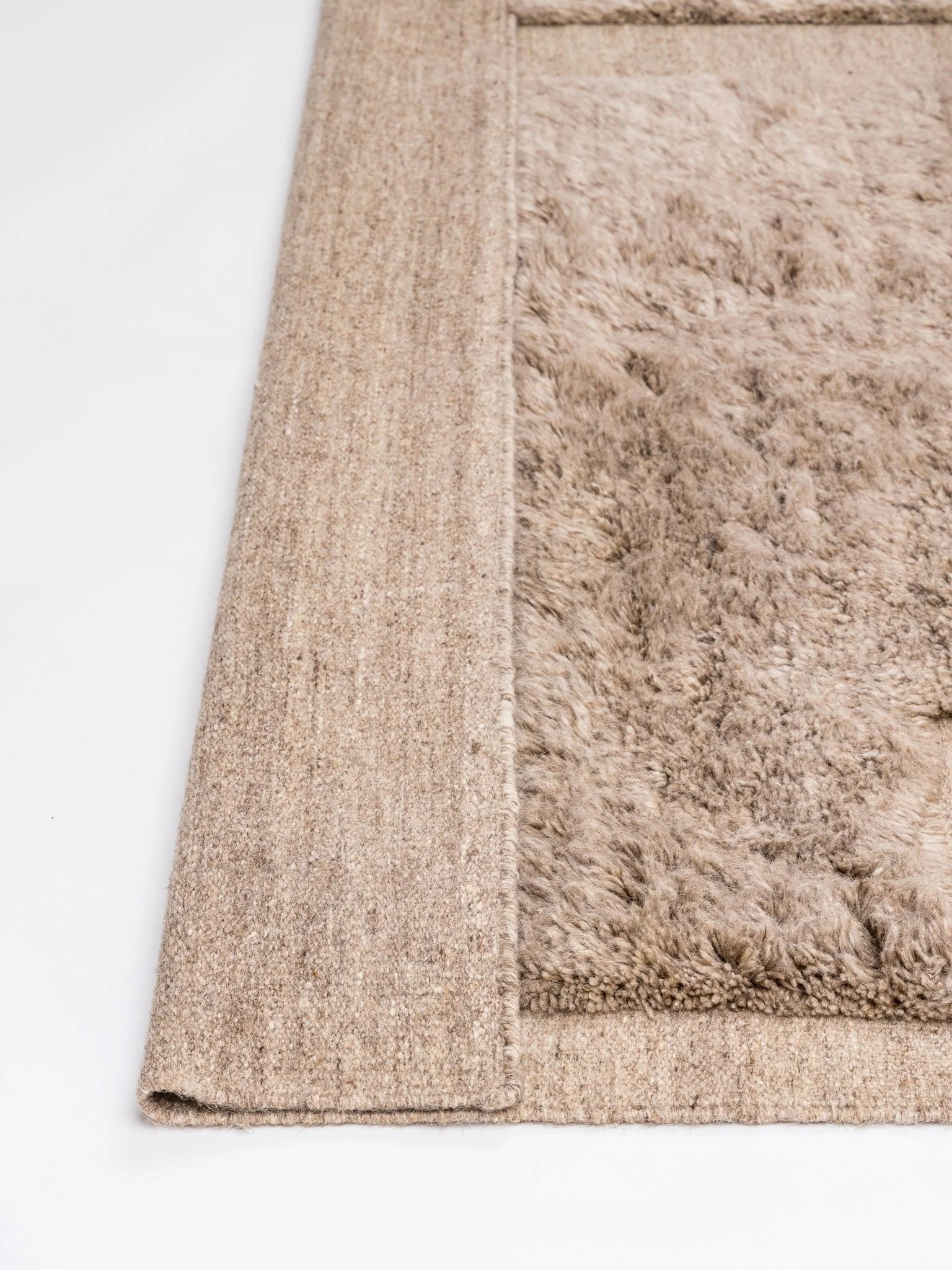 Cuadro Rug - Pecan - Image 5