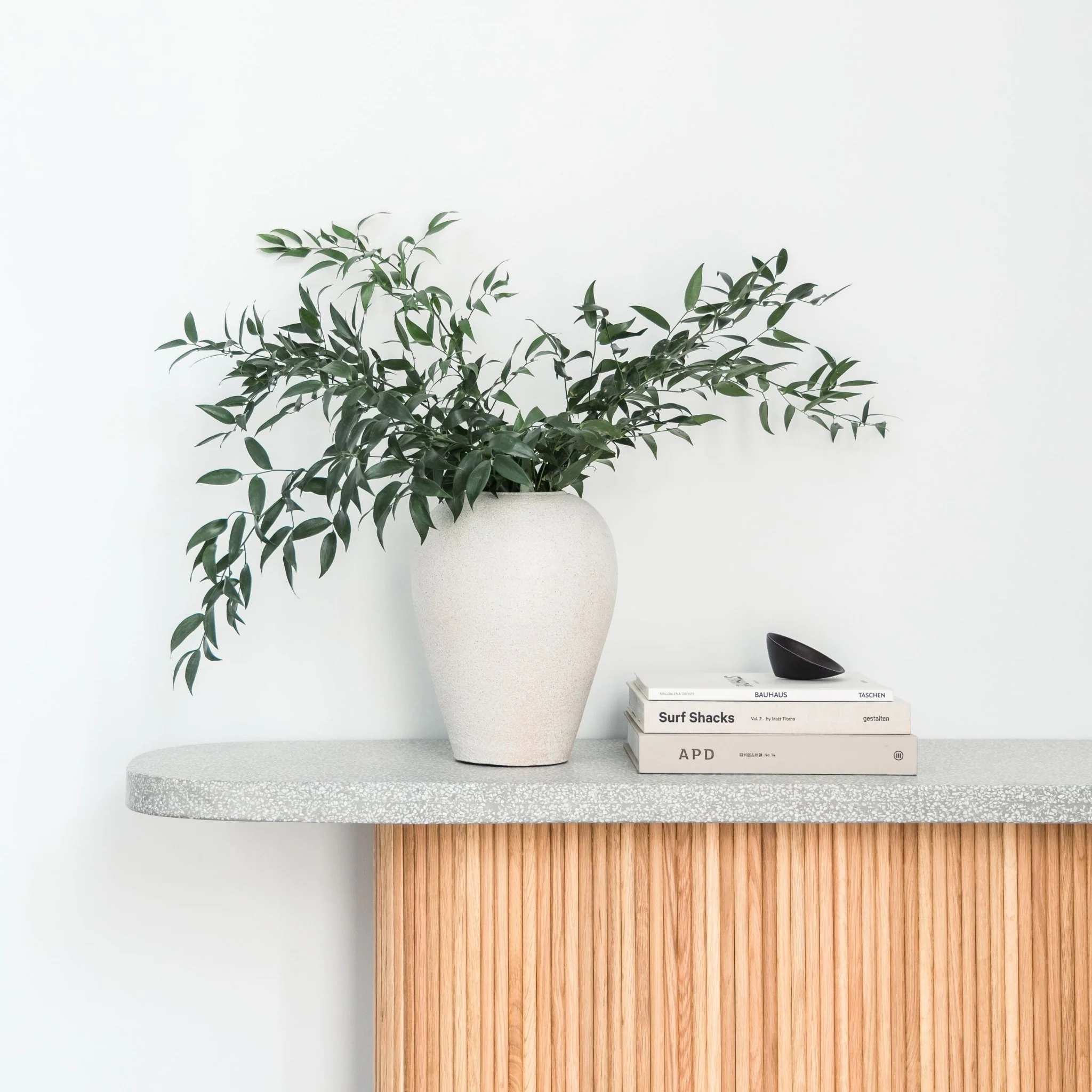 Gion Console 140 - Light Oak & Warm Grey - Image 7