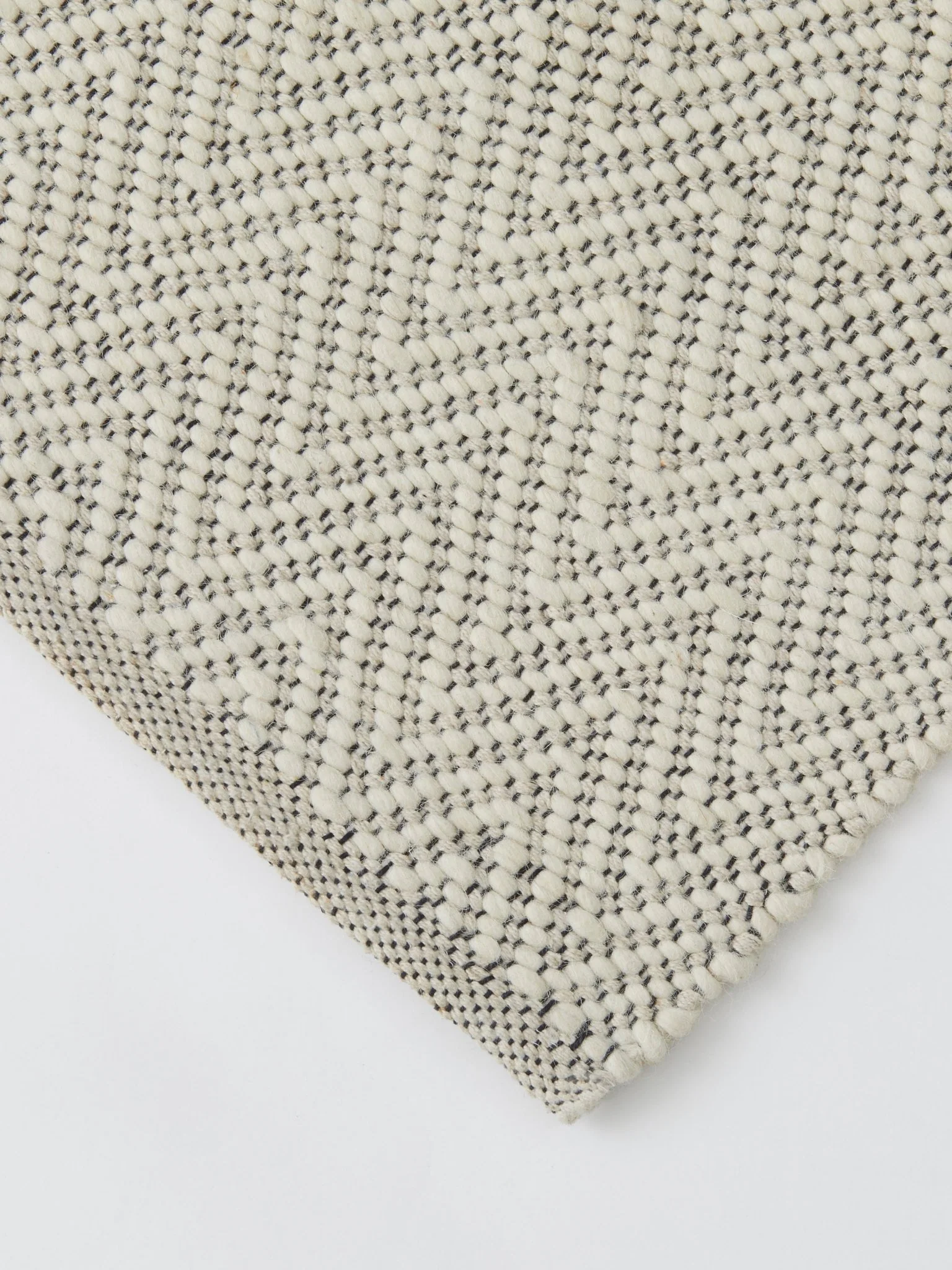 Matterhorn Rug - Seasalt - Image 3