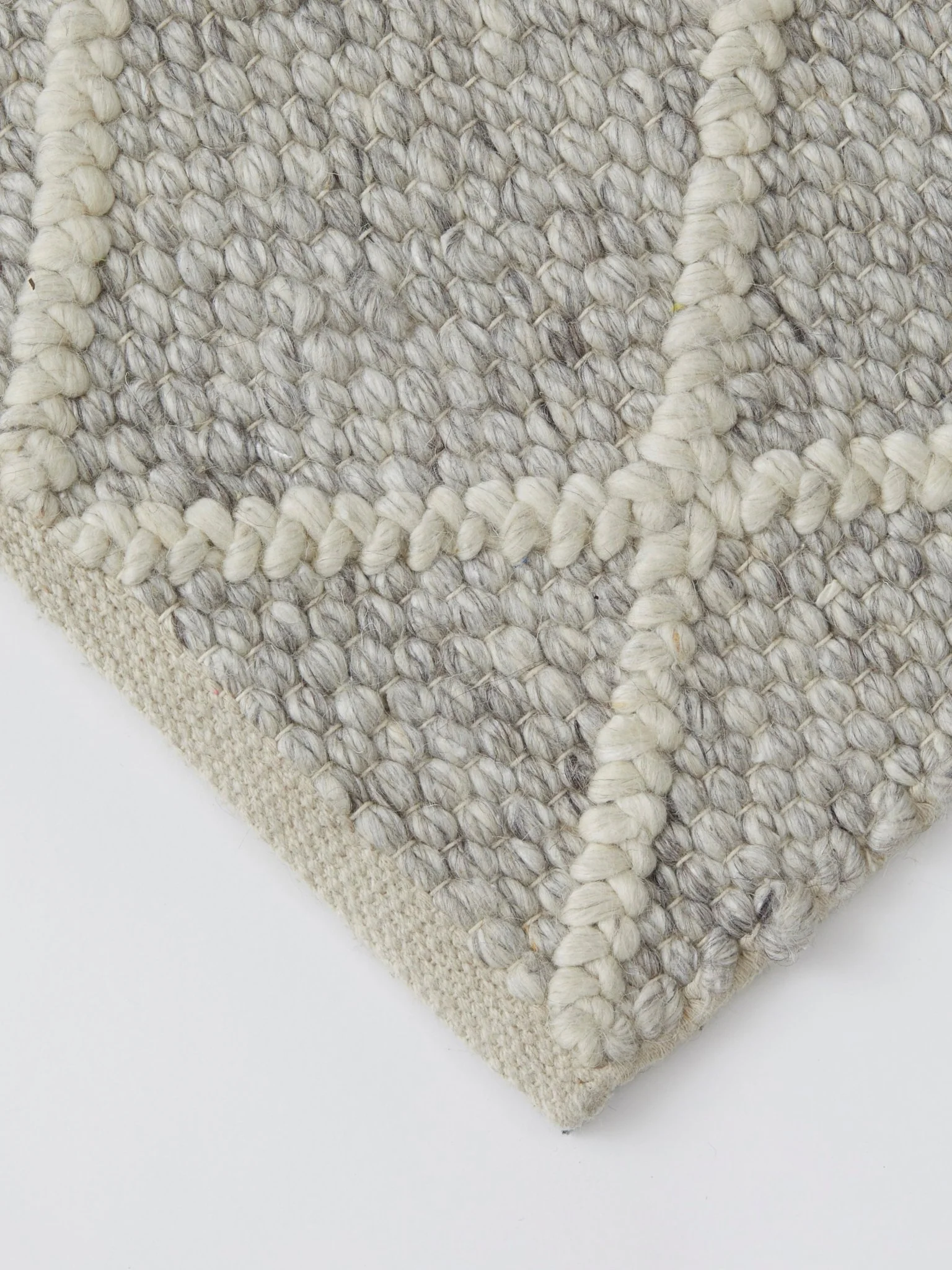 Mitre Rug - Feather - Image 4
