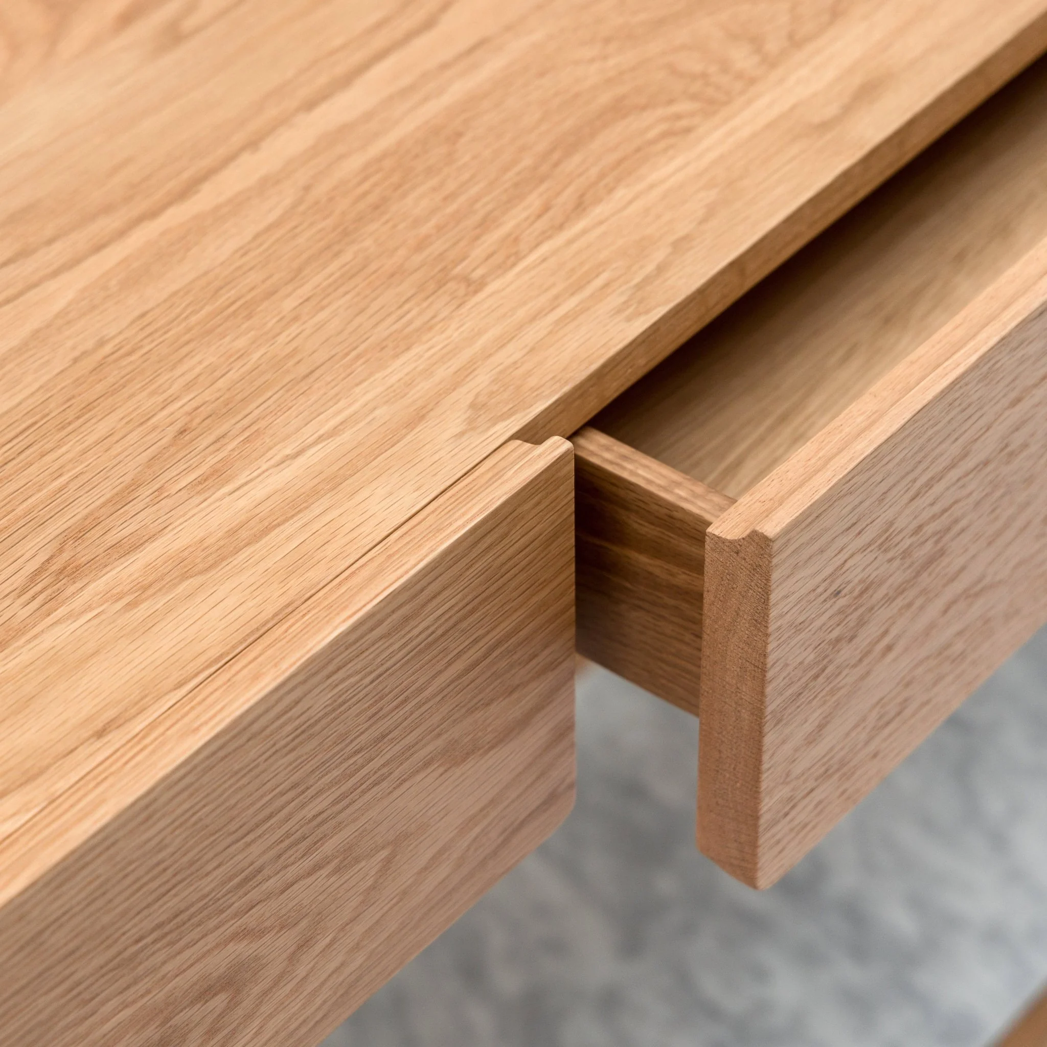 Nell Console - Light Oak & Bianca Carrara - Image 13